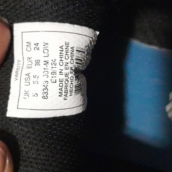 K SWISS - Picture 5 of 5